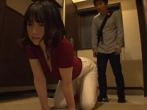 Gạ cô em mông tròn bú buồi cực đã