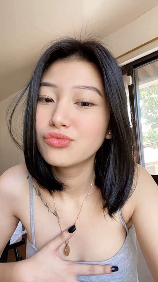 Đầy đủ các yếu tố! Quỳ liếm, lụa đen, 00s, ôm, đứng từ phía sau, mọi thứ bạn muốn đều có sẵn